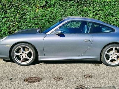 Porsche 911 Carrera