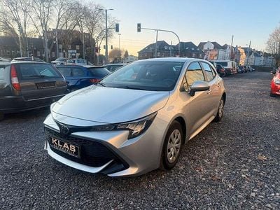 Silber Gebraucht 2019 Toyota Corolla Basis Limousine | 13.450 € (Etwas zu teuer)