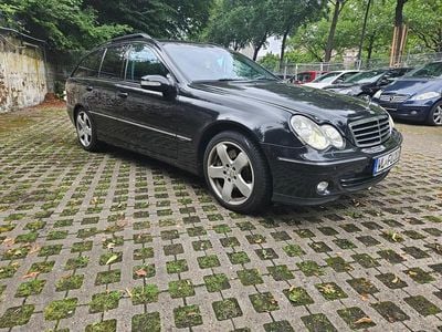 Mercedes C220