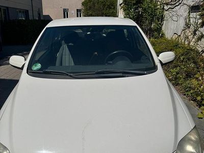 Second-hand VW Fox 85 CP (62 kW) 2010 Alb Hatchback