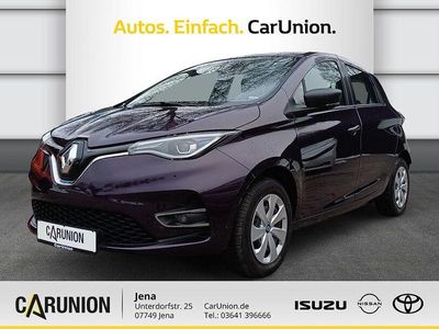 Usado Renault Zoe Life 50 kW (69 CV) 2020 Púrpura Utilitario