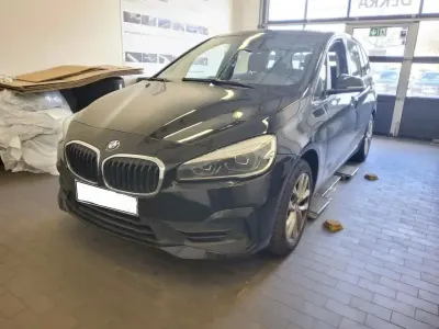 Gebraucht BMW 218 Gran Tourer Advantage 150 PS (110 kW) 2018 Schwarz Van / Kleinbus