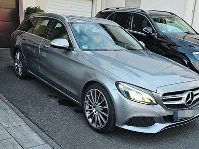 Gebraucht Mercedes C220 Avantgarde 170 PS (125 kW) 2015 Schwarz Limousine