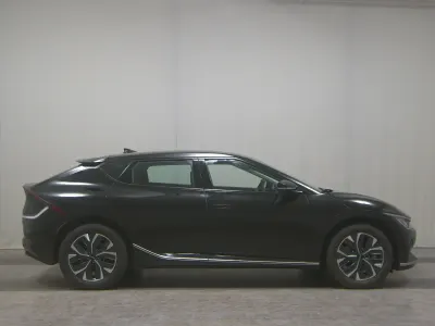 Gebraucht Kia EV6 125 kW (170 PS) 2023 Schwarz SUV