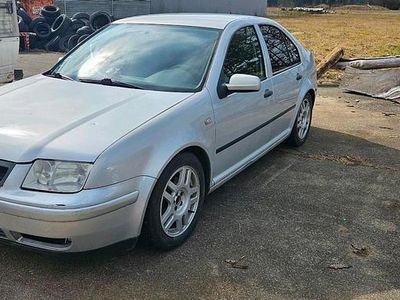 Gebraucht VW Bora 115 PS (84 kW) 1999 Silber Limousine