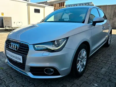 Gebraucht Audi A1 Sportback Attraction 122 PS (89 kW) 2013 Silber Kleinwagen