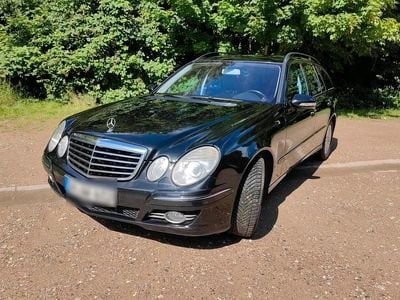Mercedes E220