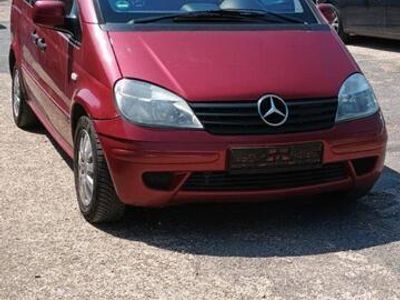 Mercedes Vaneo