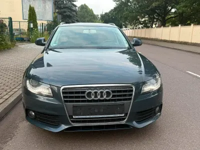Gebraucht Audi A4 160 PS (117 kW) 2009 Grau Kombi
