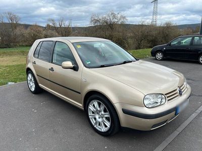 gebraucht VW Golf IV 1.4 Benzin Gold