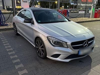 Mercedes CLA200