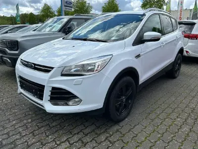 Occasion Ford Kuga Titanium 150 ch (110 kW) 2016 Blanc SUV