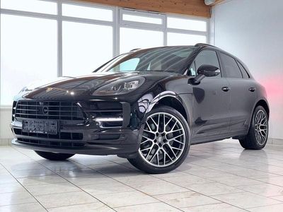 Tiefschwarzmetallic Gebraucht 2020 Porsche Macan Sport SUV | 56.990 € (Fairer Preis)