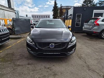 Gebraucht Volvo V60 Ocean Race 152 PS (111 kW) 2016 Schwarz Kombi