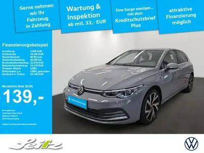 Gebraucht VW Golf VIII Style 190 PS (139 kW) 2024 Grau Limousine