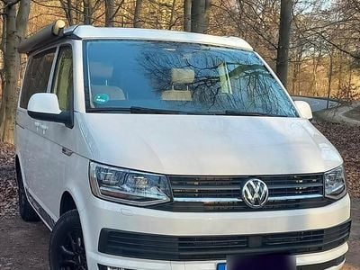 Gebraucht VW California Beach 150 PS (110 kW) 2019 Weiß Van