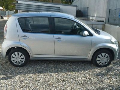 gebraucht Daihatsu Sirion 1.3 klima 83.000km