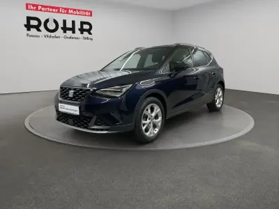 Gebraucht Seat Arona FR 150 PS (110 kW) 2022 Asphalt blau metallic SUV