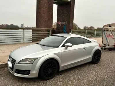 Gebraucht Audi TT 200 PS (147 kW) 2008 Silber Coupé