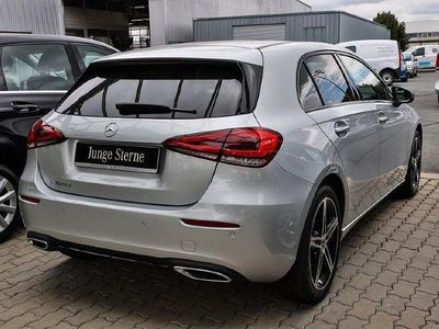 Silber Gebraucht 2019 Mercedes A180 Progressive Kleinwagen | 29.880 € (Teuer)