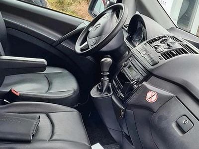 Gebraucht Mercedes Vito 95 PS (69 kW) 2014 Gelb Van