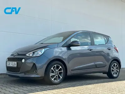 Gebraucht Hyundai i10 67 PS (49 kW) 2018 Grau Kleinwagen
