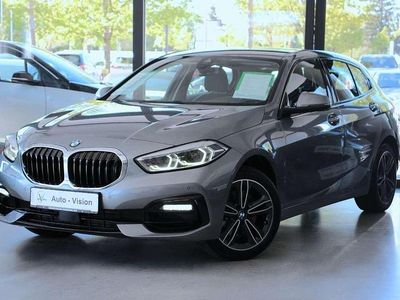 Używany BMW 116 Sport Line 109 KM (80 kW) 2022 Szary Hatchback