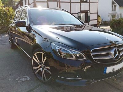 Mercedes E200