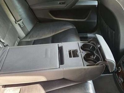BMW 523