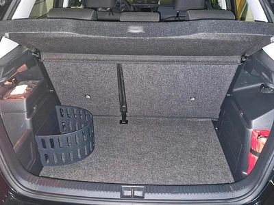 Schwarz Gebraucht 2016 Skoda Fabia Kombi | 8.100 € (Fairer Preis)