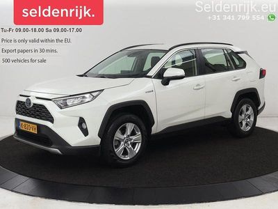Weiß Gebraucht 2021 Toyota RAV4 Hybrid Business Edition SUV | 22.900 €