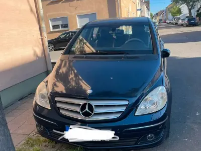 Używany Mercedes B200 2005 Niebieski Minivan