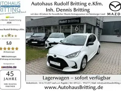 Gebraucht Mazda 2 Comfort 116 PS (85 kW) 2023 Lunar white Kleinwagen