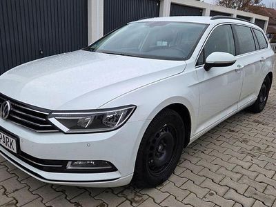 Weiß Gebraucht 2018 VW Passat Comfortline Kombi | 9.990 € (Guter Preis)