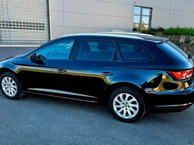 Second-hand Seat Leon ST Style 105 CP (77 kW) 2014 Negru Break