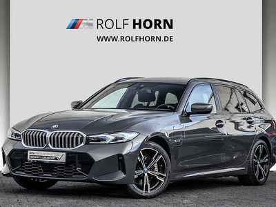 Grau Gebraucht 2022 BMW 330e Sport Line Kombi | 36.360 € (Teuer)