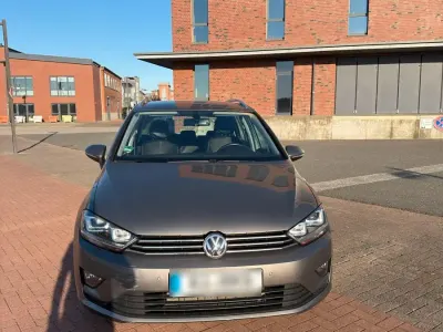 Second-hand VW Golf VII 125 CP (91 kW) 2016 Gri Break