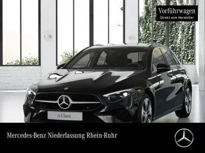 Gebraucht Mercedes A200 Progressive 163 PS (119 kW) 2026 Schwarz Limousine