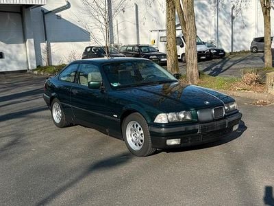 Gebraucht BMW 316 Basis 102 PS (75 kW) 1998 Grün Coupé