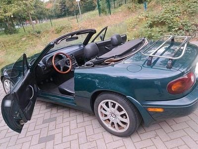 Second-hand Mazda MX5 131 CP (96 kW) 1994 Verde Cabrio