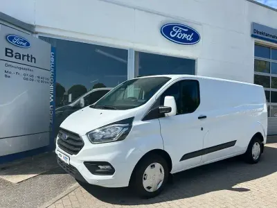 Gebraucht Ford Transit Custom Trend 131 PS (96 kW) 2023 Frostweiß Van