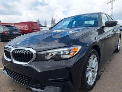Gebraucht BMW 320e Sport Line 204 PS (150 kW) 2021 Schwarz Limousine