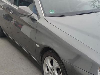 Gebraucht Alfa Romeo 166 220 PS (161 kW) 2004 Grau Limousine