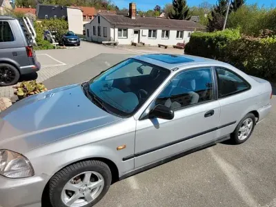 Brugt Honda Civic LS 105 HK (77 kW) 1997 Sølv Coupe