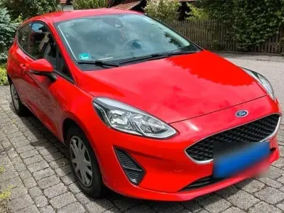 Gebraucht Ford Fiesta Trend 71 PS (52 kW) 2018 Rot Kleinwagen