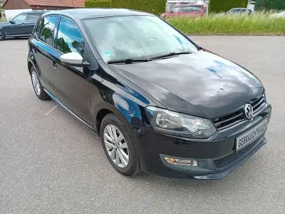 Gebraucht VW Polo Black Edition 90 PS (66 kW) 2012 Deep black perleffekt Kleinwagen