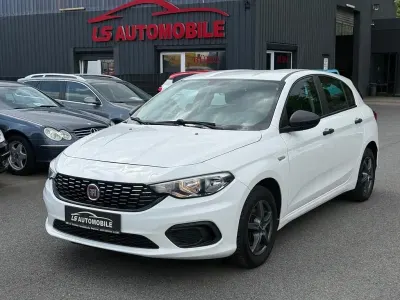 Gebraucht Fiat Tipo Pop 95 PS (69 kW) 2017 Weiß Limousine