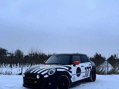 Usata Mini Cooper 136 CV (100 kW) 2020 Verde Utilitaria