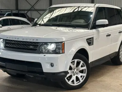 Gebraucht Land Rover Range Rover HSE 211 PS (155 kW) 2011 Weiß SUV