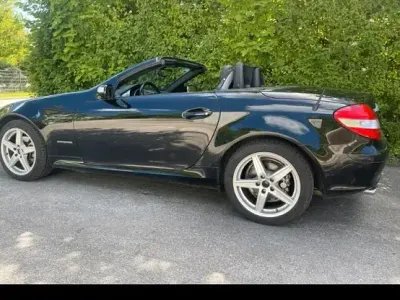 Gebraucht Mercedes SLK200 163 PS (119 kW) 2007 Schwarz Cabrio